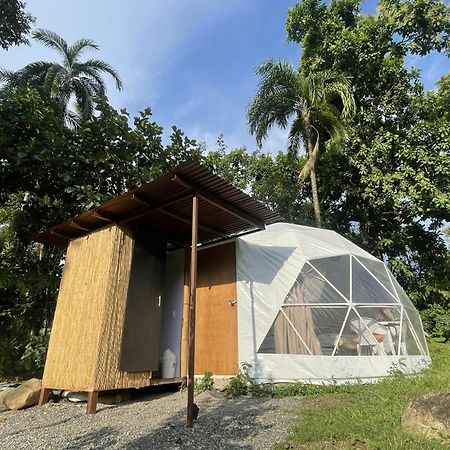 La Comarca River Glamping Dome Near Manuel Antonio Bagian luar foto
