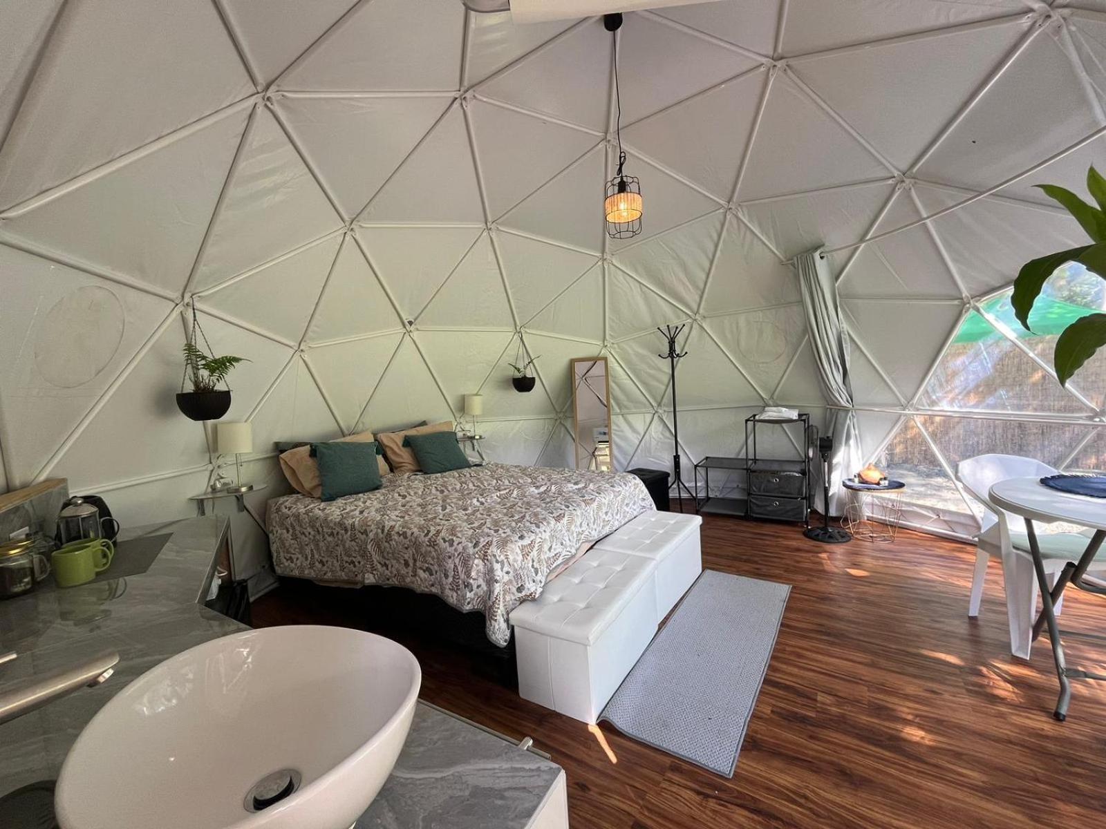 La Comarca River Glamping Dome Near Manuel Antonio Bagian luar foto